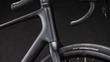 Cube Attain C:62 Race blackline 125500